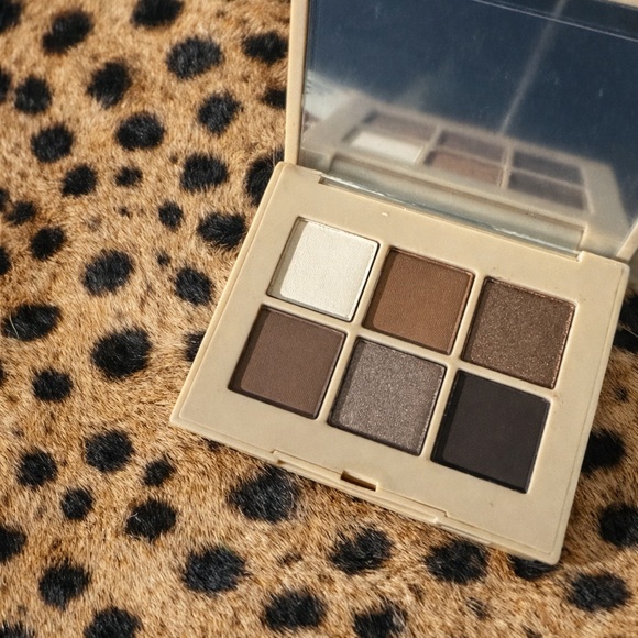 Dibs Other - Dibs Eyeshadow The Palm Palette - Coffee in Hands Color
